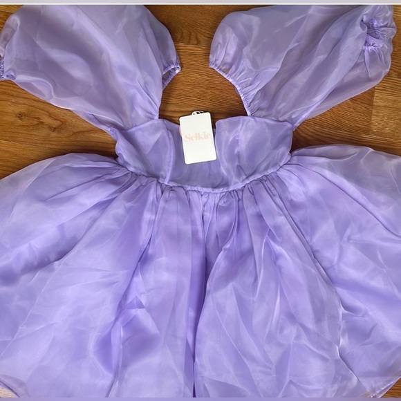 Selkie Lilac Puff Dress - Picture 3 of 3